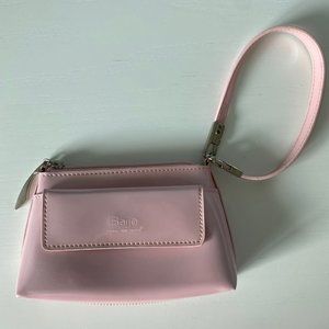 Beijo First Date Clutch